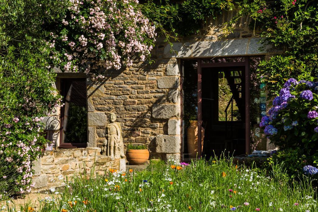 Melgven Bed And Breakfast La Fontaine Blanche المظهر الخارجي الصورة